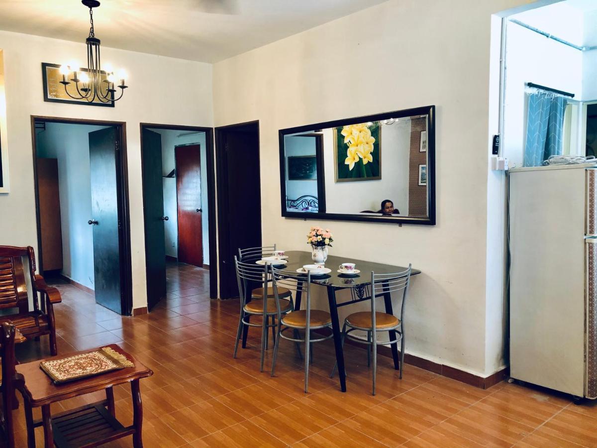 Sinar Ara Homestay Lunas エクステリア 写真