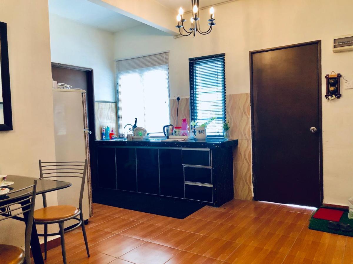 Sinar Ara Homestay Lunas エクステリア 写真