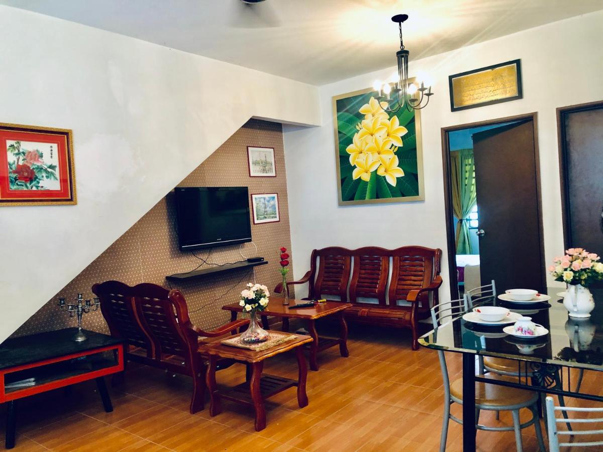 Sinar Ara Homestay Lunas エクステリア 写真